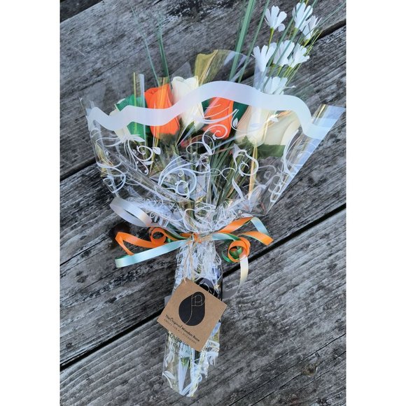 3 Dozen Irish Flag Saint Patty Day Flower Bouquet The Original Wooden Rose - Picture 7 of 8